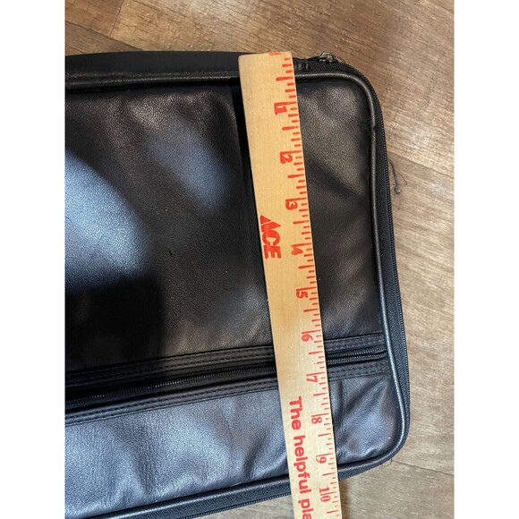 Case Tek Laptop Case Black 12 x 10 x 2 " Zip Pouch Compartment on size - Picture 5 of 6